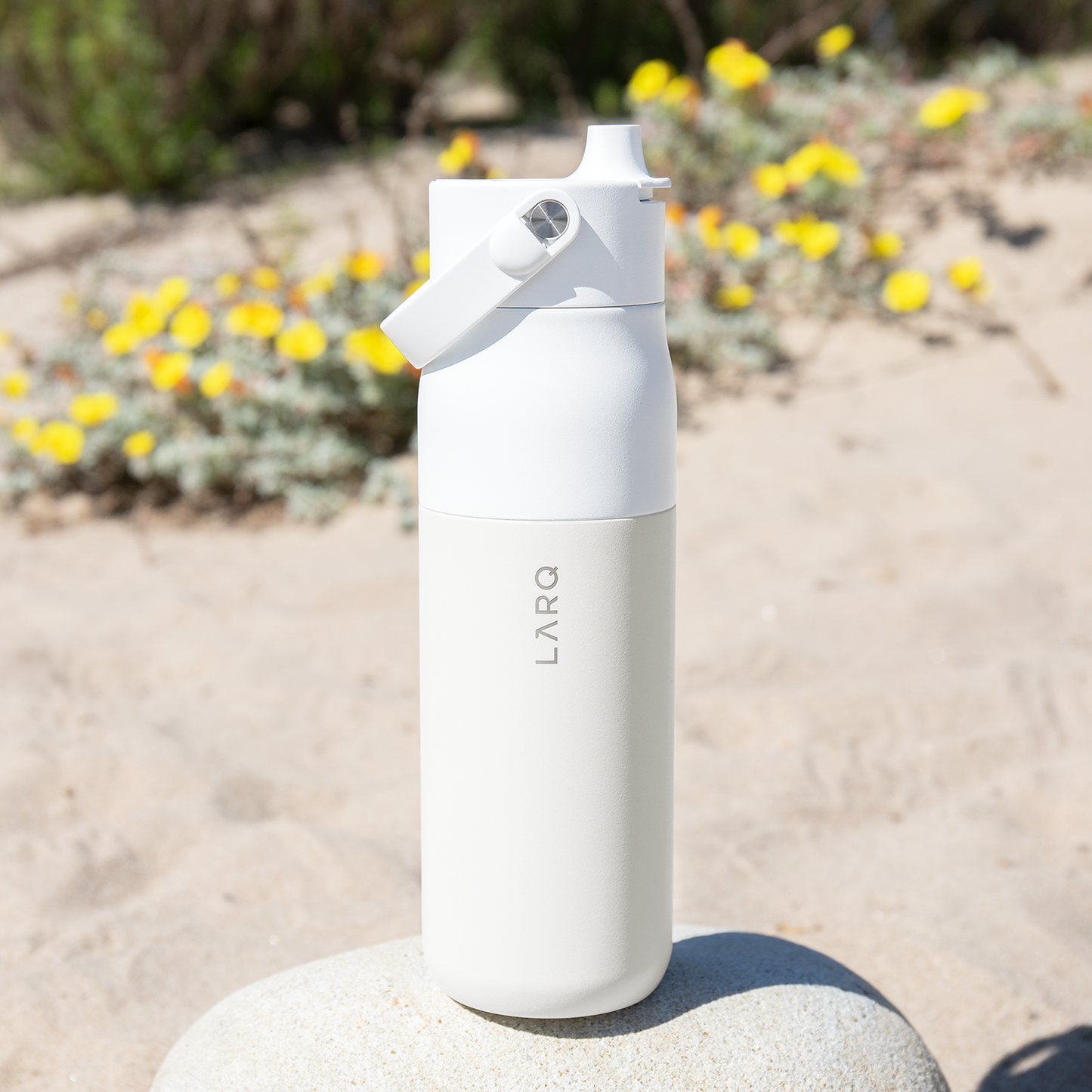 obsidian black 23 oz larq swig top