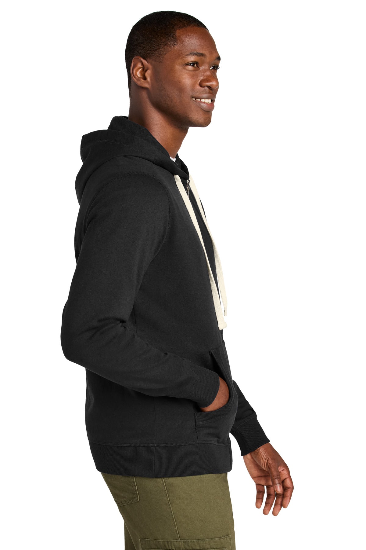 Black District Re-Fleece Full-Zip Hoodie DT8102