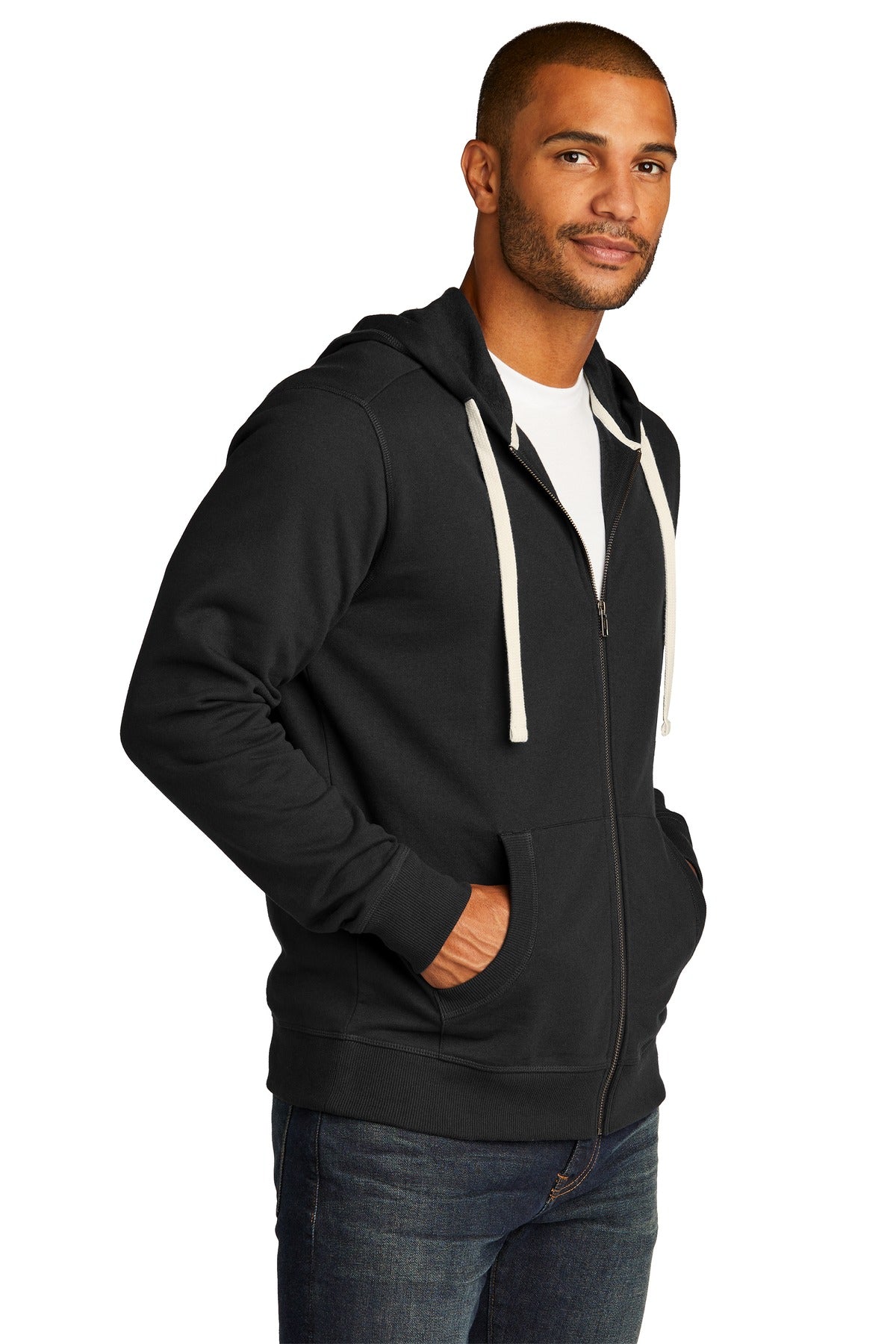 Black District Re-Fleece Full-Zip Hoodie DT8102