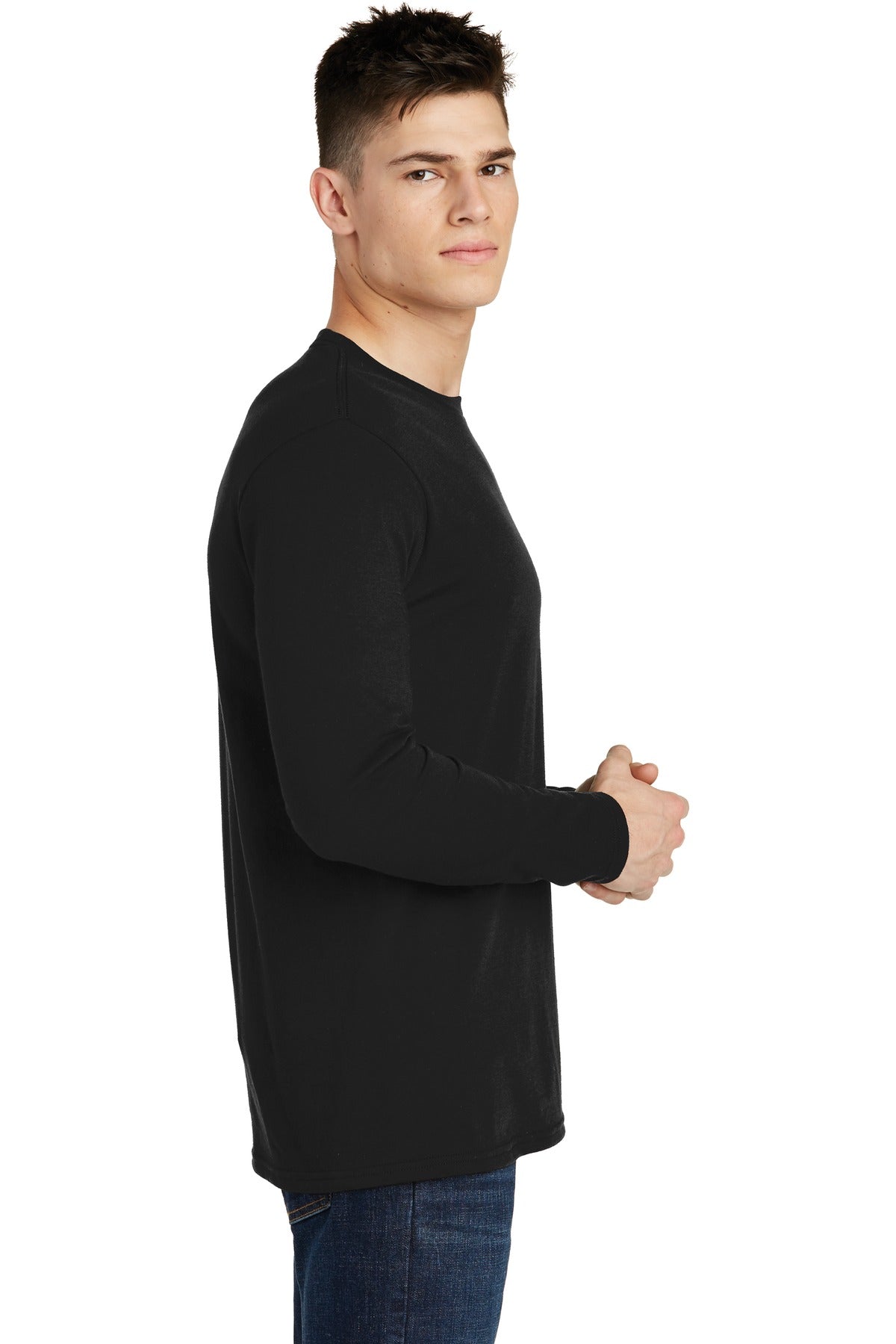 Black District Very Important Tee Long Sleeve. DT6200