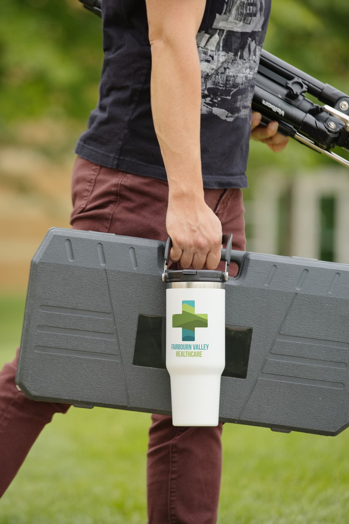 Black SENSO® Venture DuoFlow 40 oz Vacuum Insulated Stainless Steel Travel Tumbler