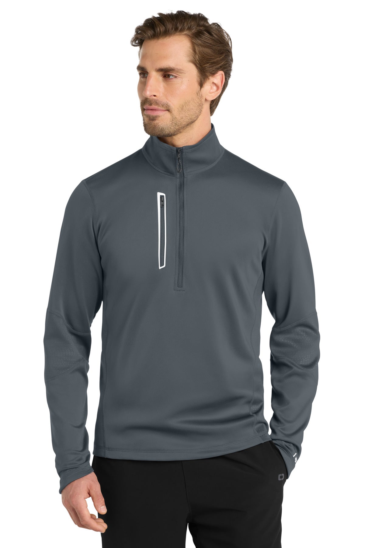 Front View of Gear Grey OGIO Fulcrum 1/4-Zip. OE701