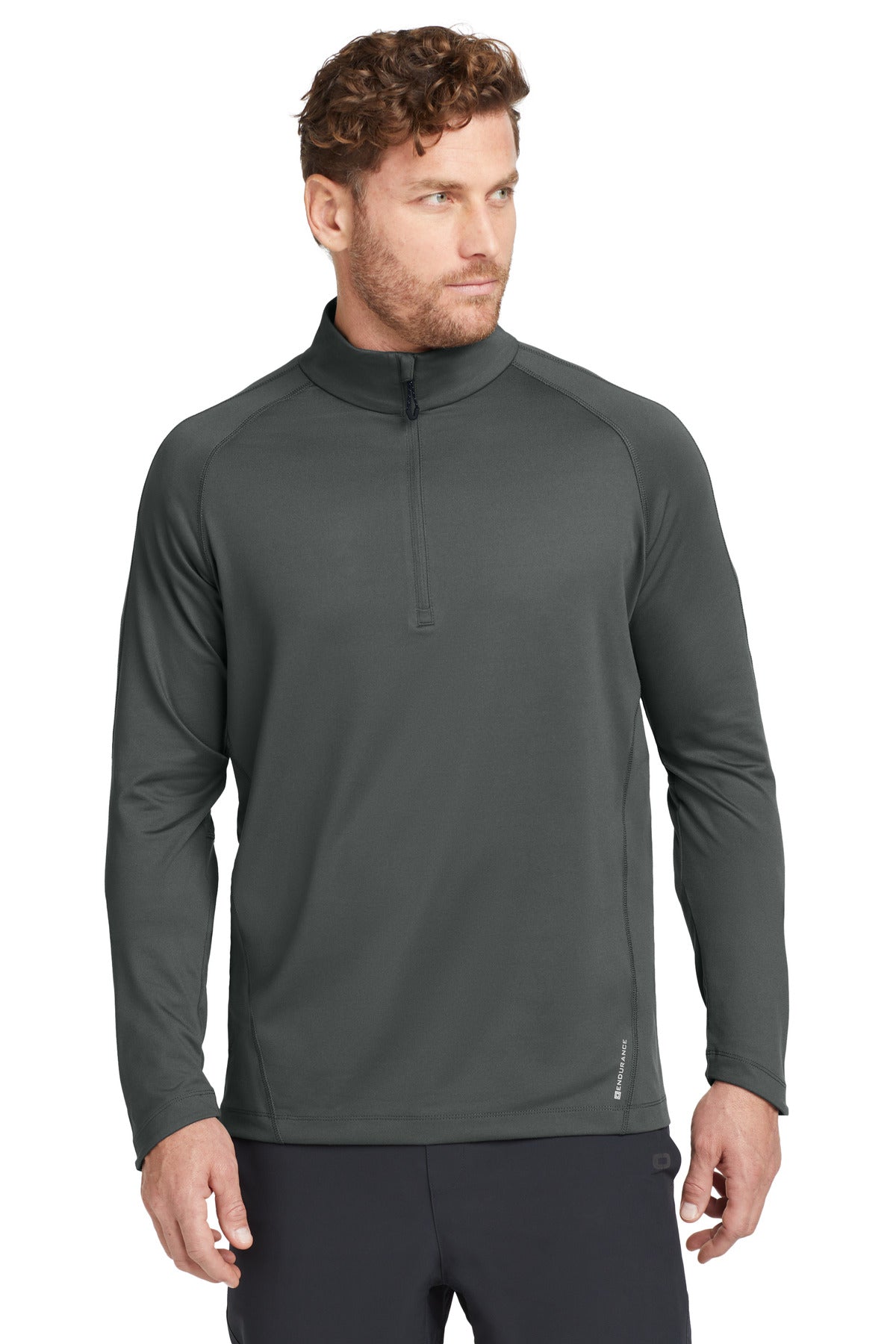 Front View of Gear Grey OGIO Radius 1/4-Zip. OE550