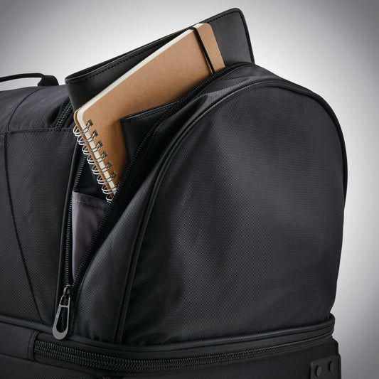 Black Samsonite Andante 2 32" Drop Bottom Wheeled Duffel plain