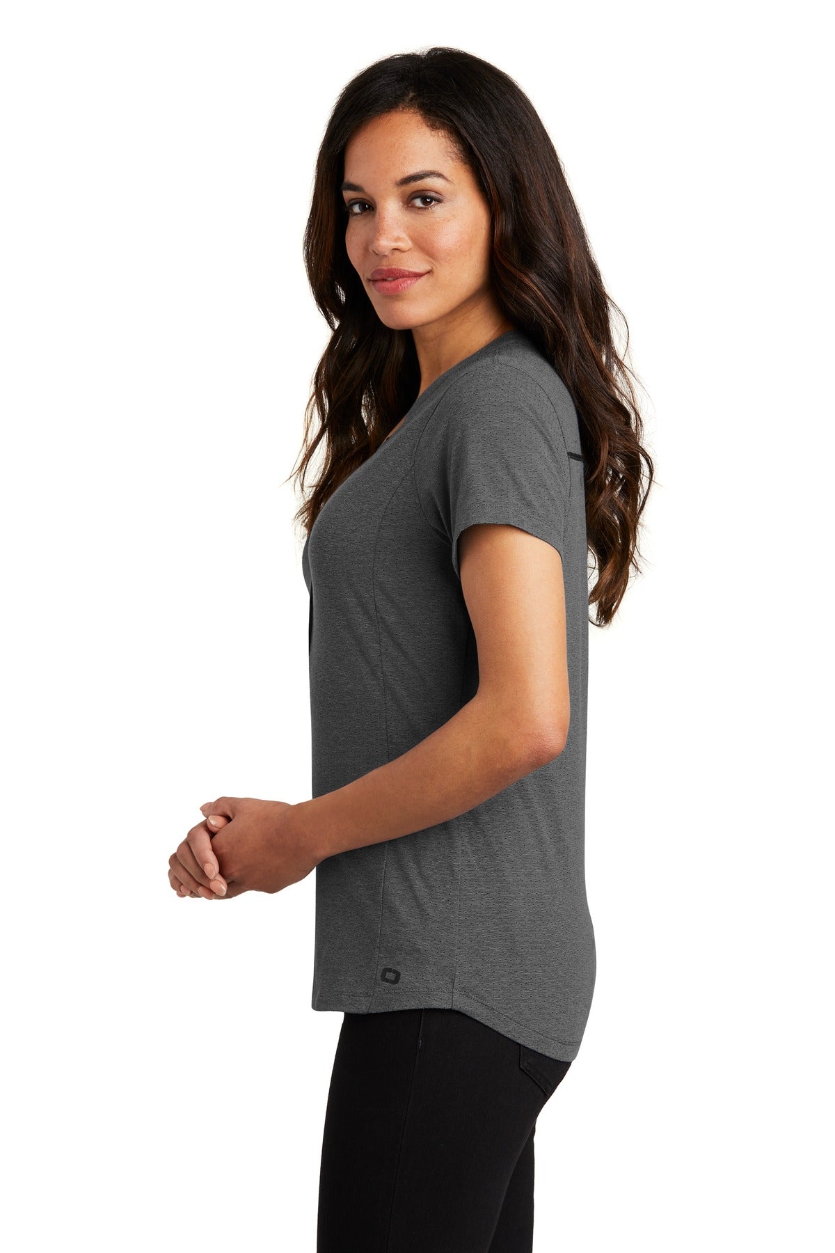 Blacktop Hthr OGIO Women's Tread Henley. LOG136