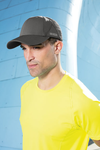 Blacktop OGIO Apex Cap. OE650