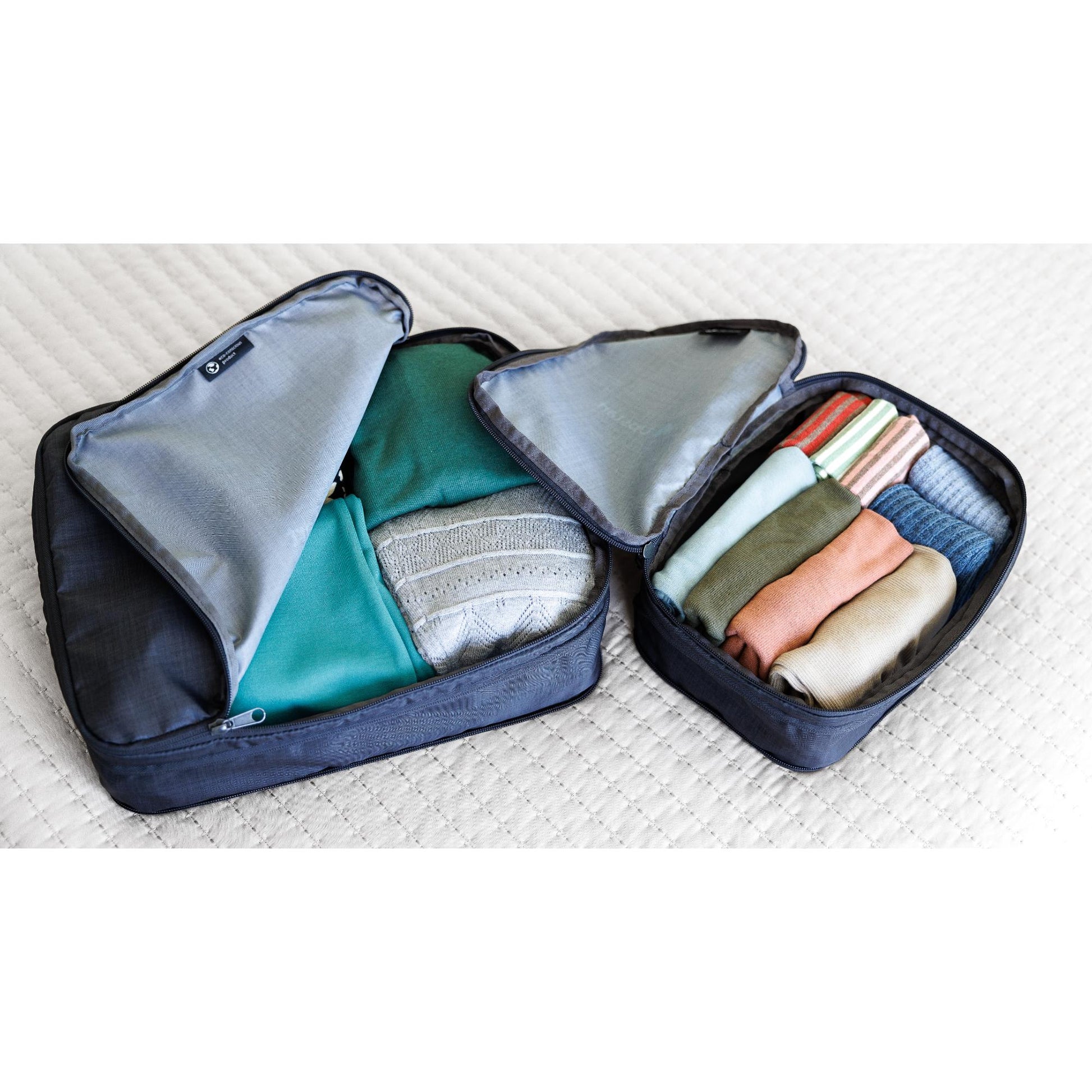 Black Sand Alba Compression Packing Cube Set