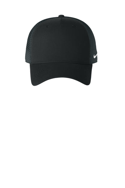 Front View of Blk/DkGrey Nike Snapback Mesh Trucker Cap NKFN9893