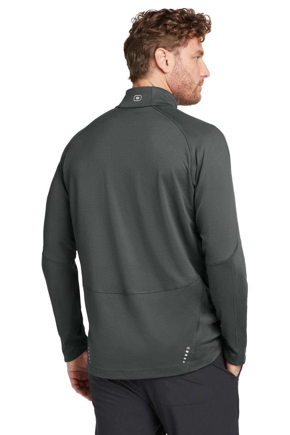 Gear Grey OGIO Radius 1/4-Zip. OE550